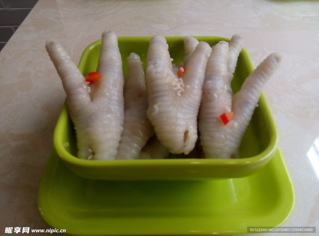 白鸡爪