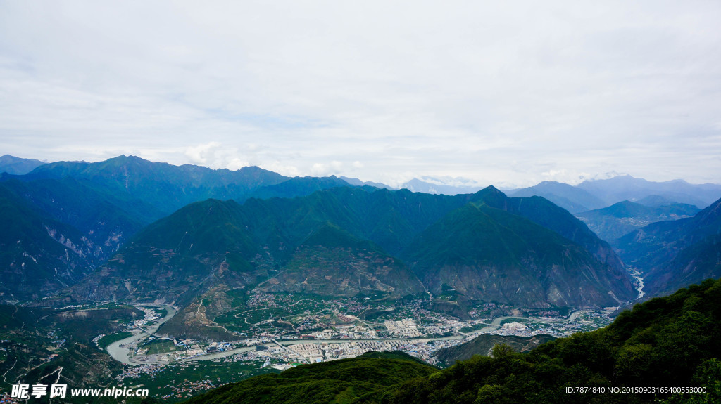 九顶山风光