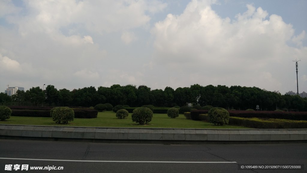蓝天白云