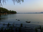 湖畔黄昏风景
