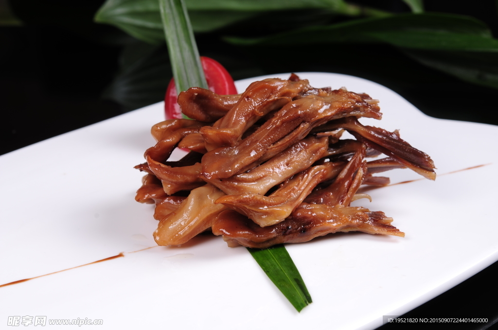 风味鸭舌