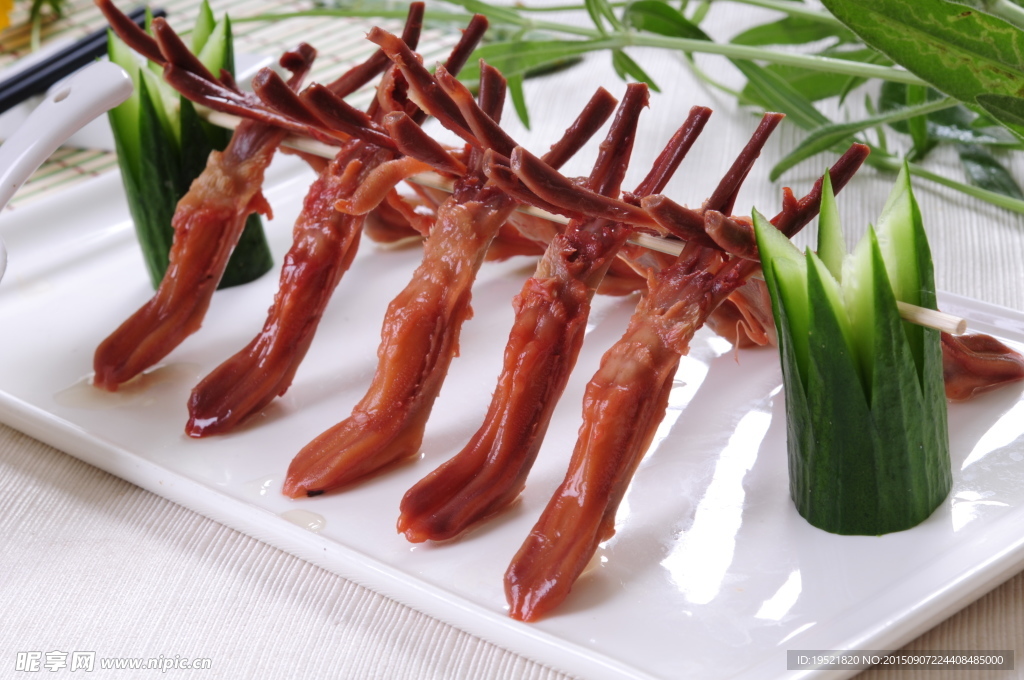 风味鸭舌