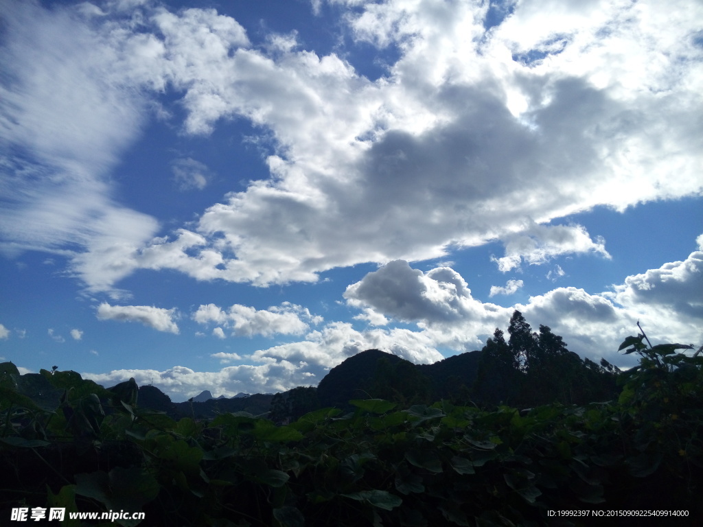 天空