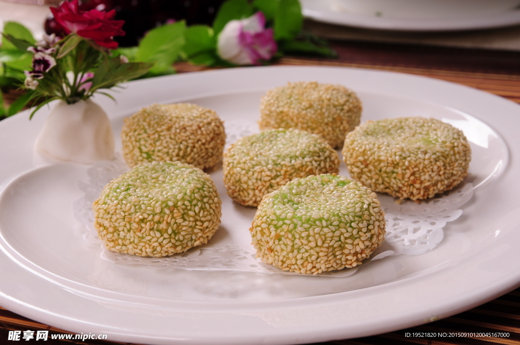 芝麻绿茶饼