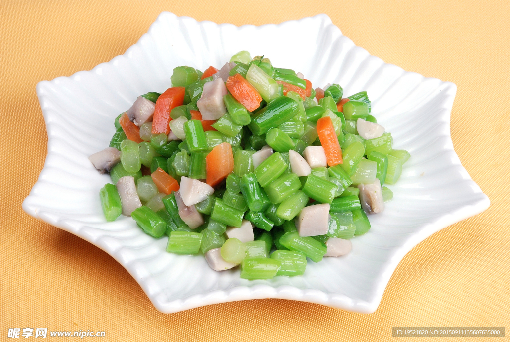 蘑菇手捏菜