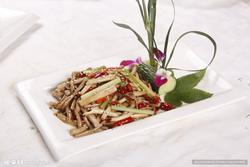 小炒茶树菇
