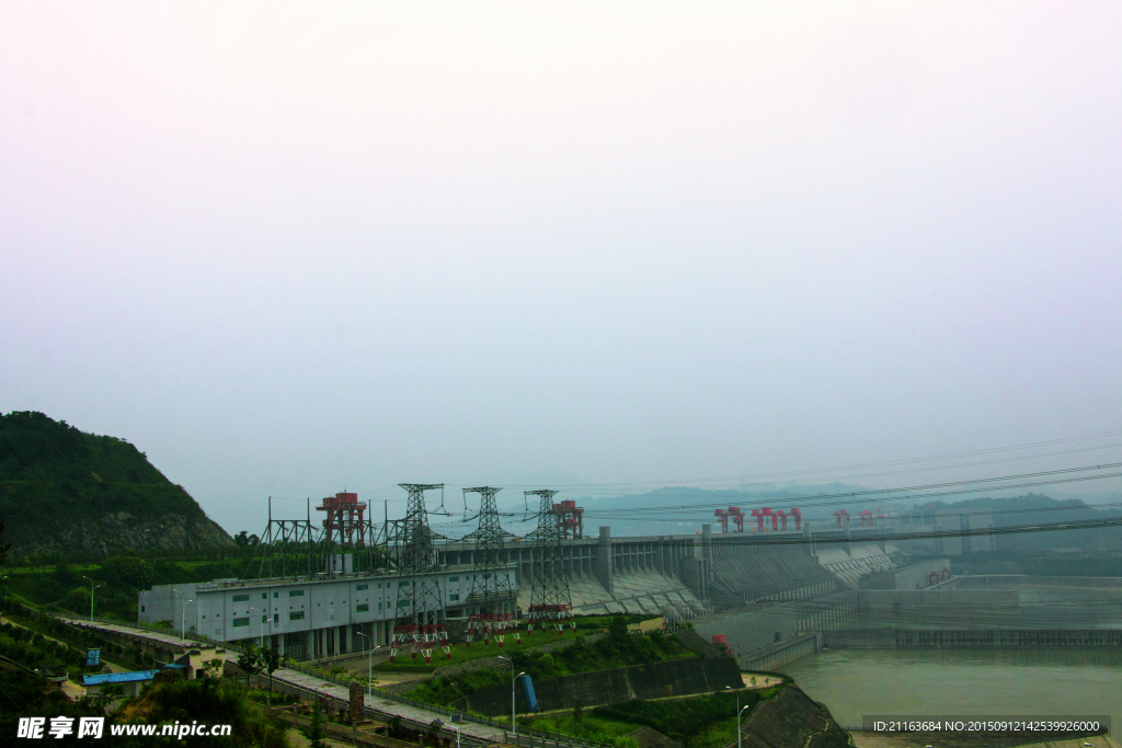 三峡大坝