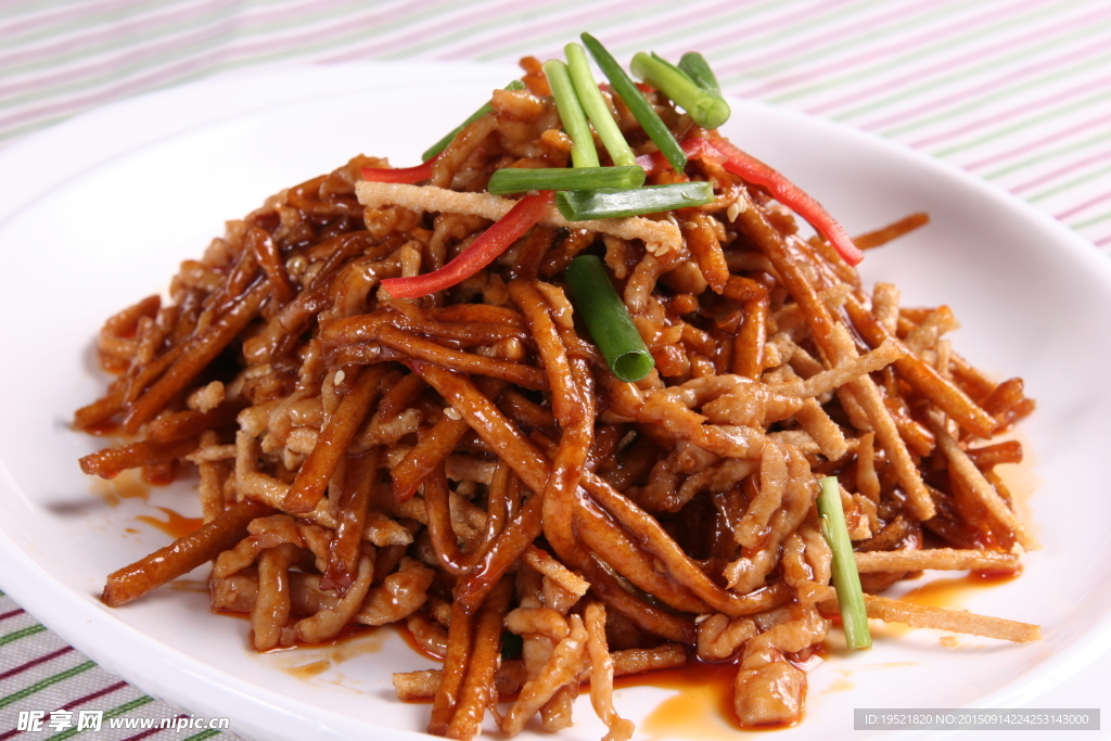 芝麻油撒炒肉丝