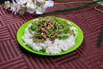 芹菜肉丝盖浇饭