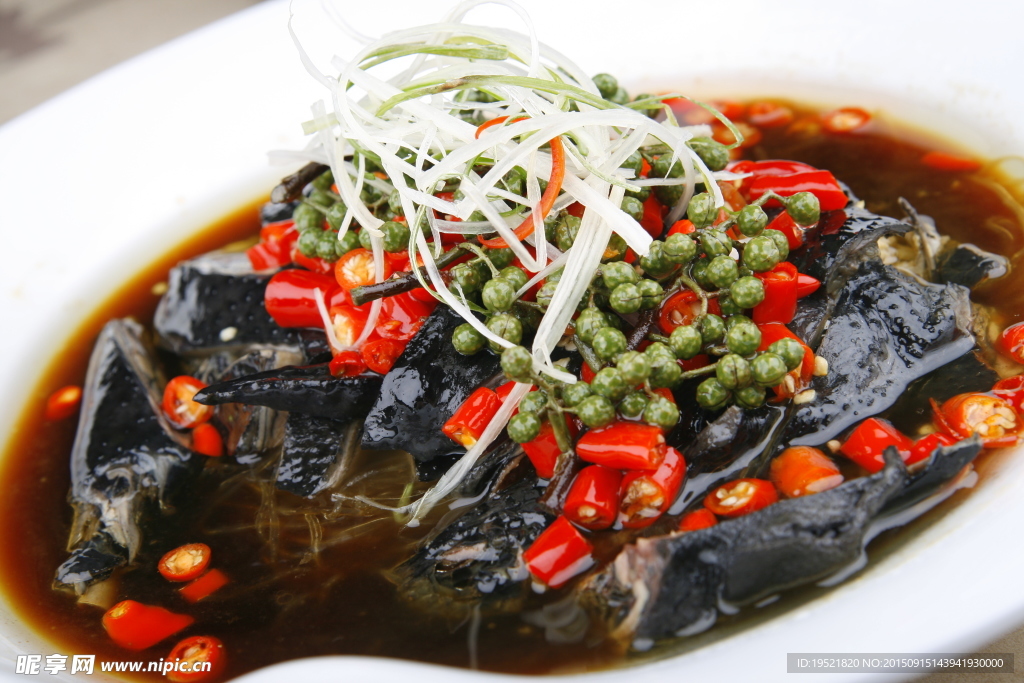 青藤椒炝乌鸡