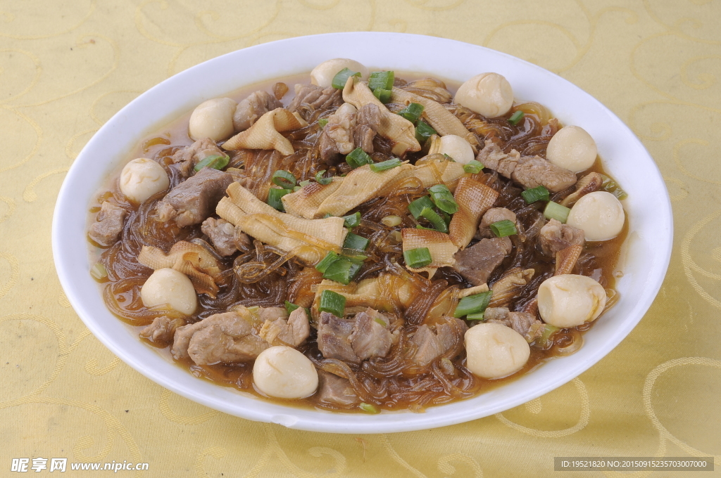 碗肉豆腐串
