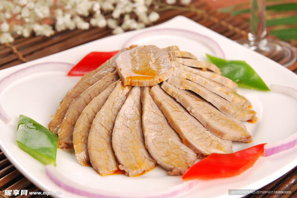 川香小牛肉