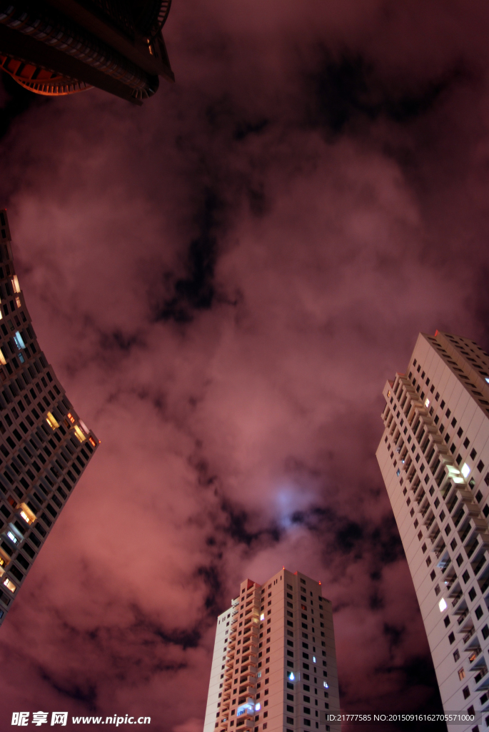 夜晚的天空 建筑