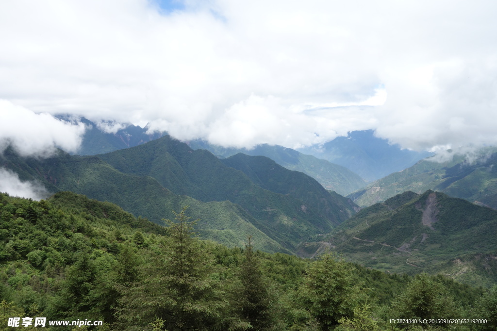 牛背山风光