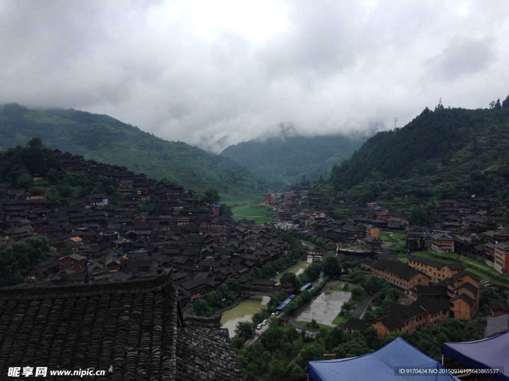 贵州  山村  山庄 盆地