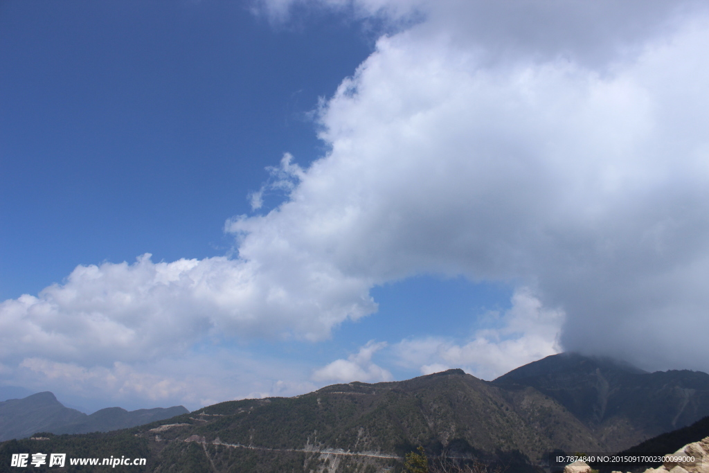 牛背山云海