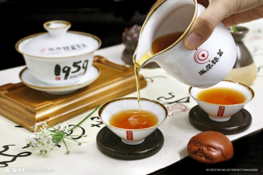 英德红茶 茶叶 陶瓷茶具