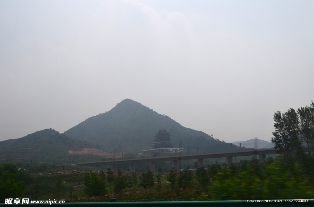 山丘