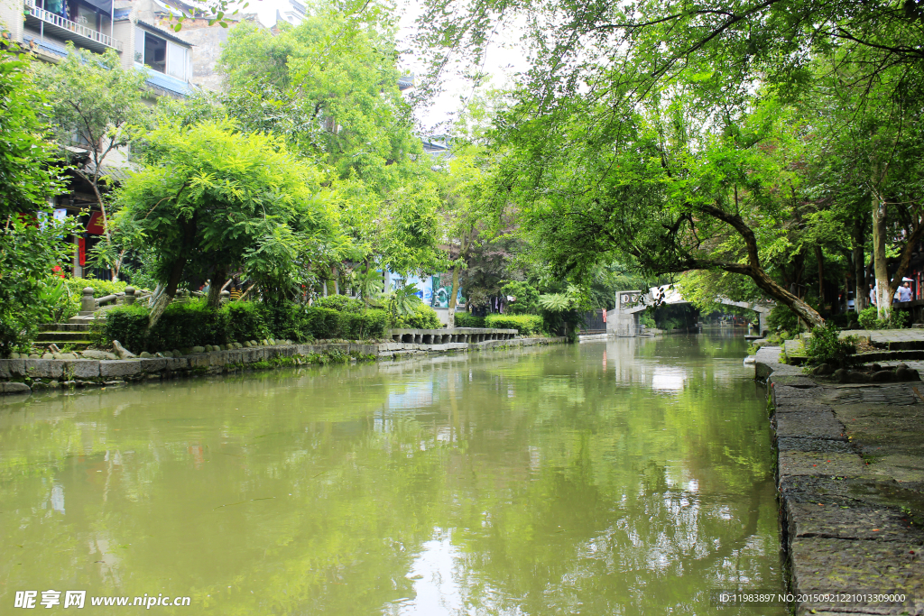 兴安水街小桥流水