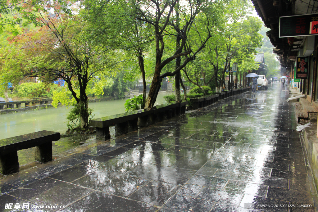 兴安古镇水街风景