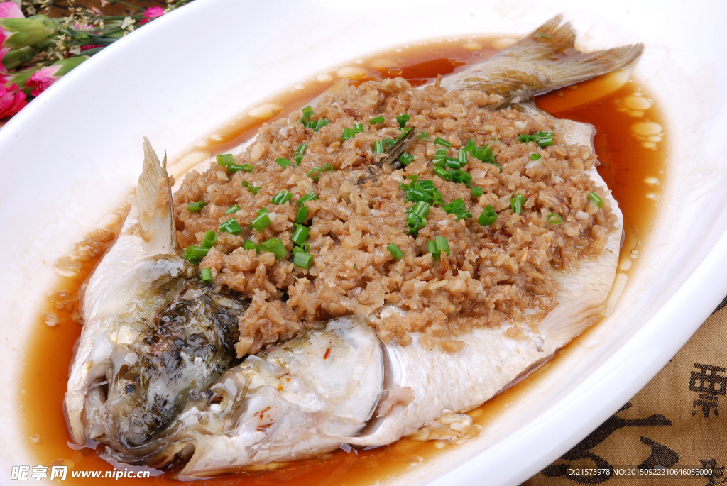 冬菜蒸鲻鱼