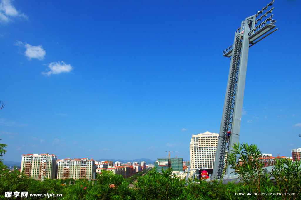 场馆灯塔 都市楼群