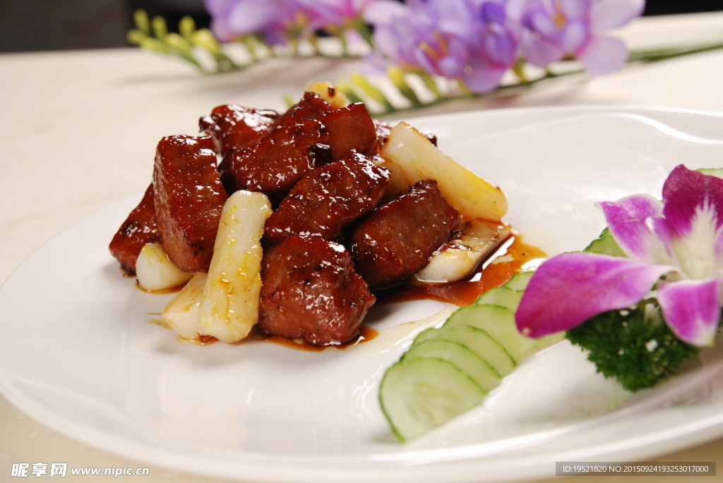 黑椒牛肉炒年糕粒