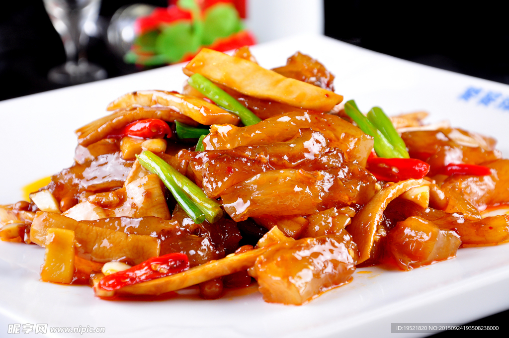 腊八豆牛蹄筋
