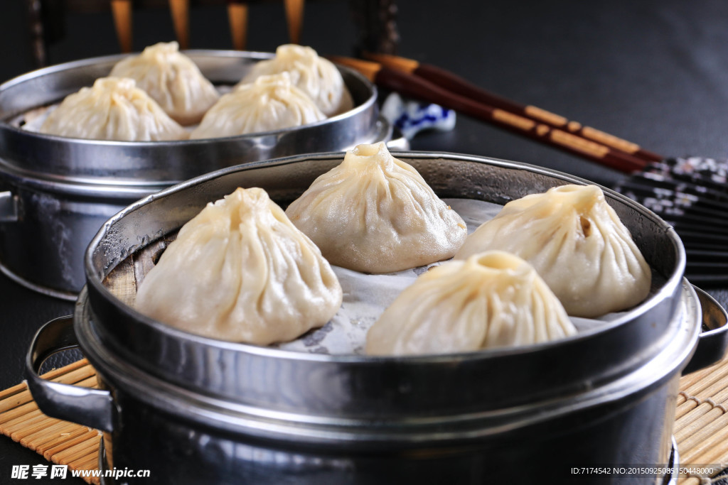 小笼汤包