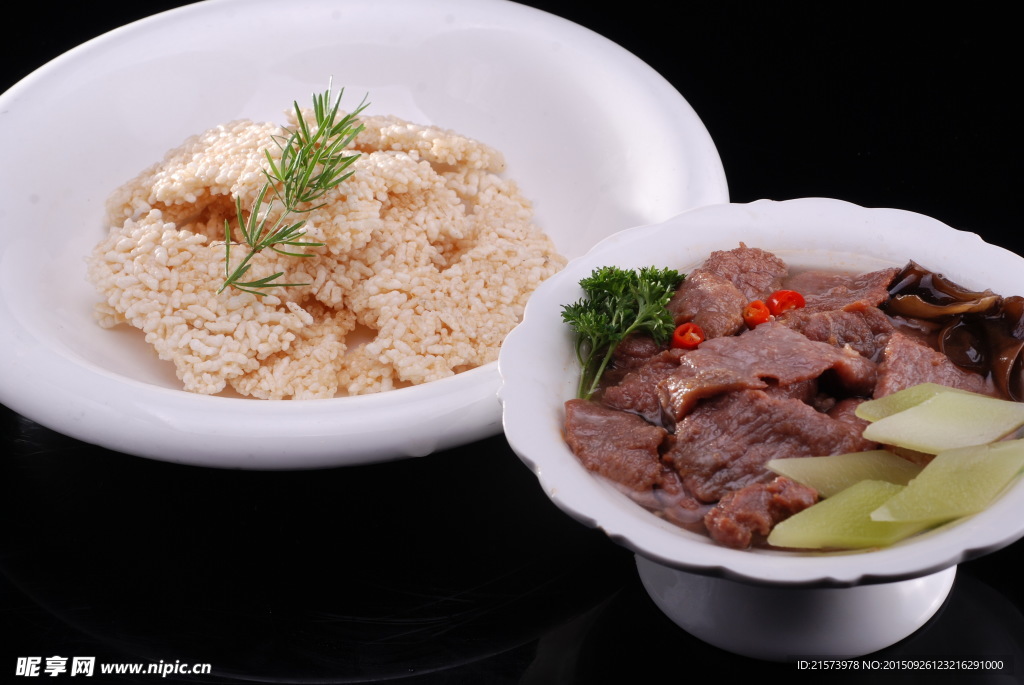 锅巴牛肉
