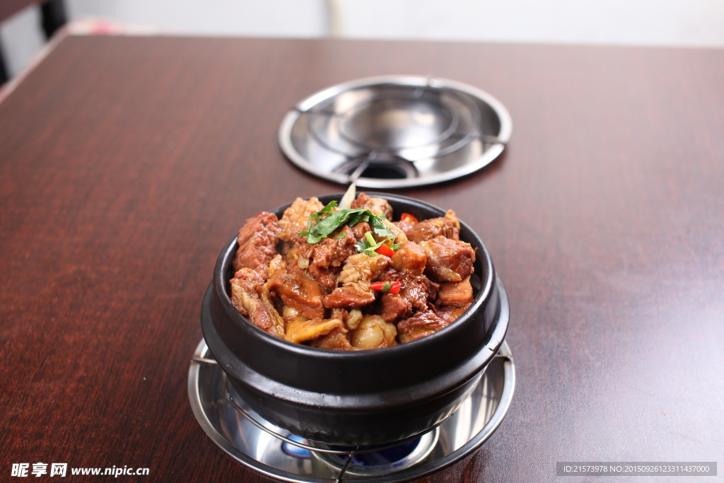 罐牛肉
