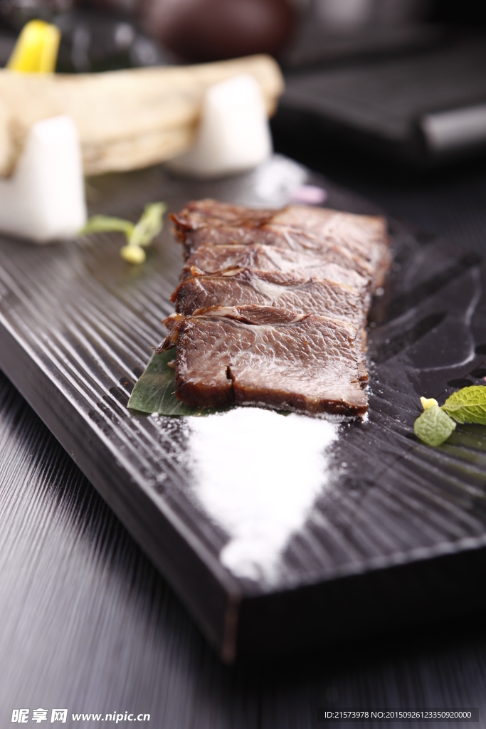 风沙牛肋肉