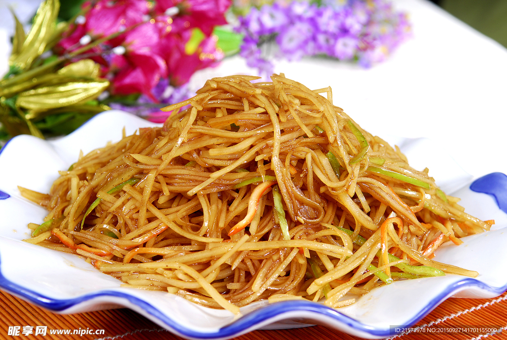 油梭子炒土豆丝
