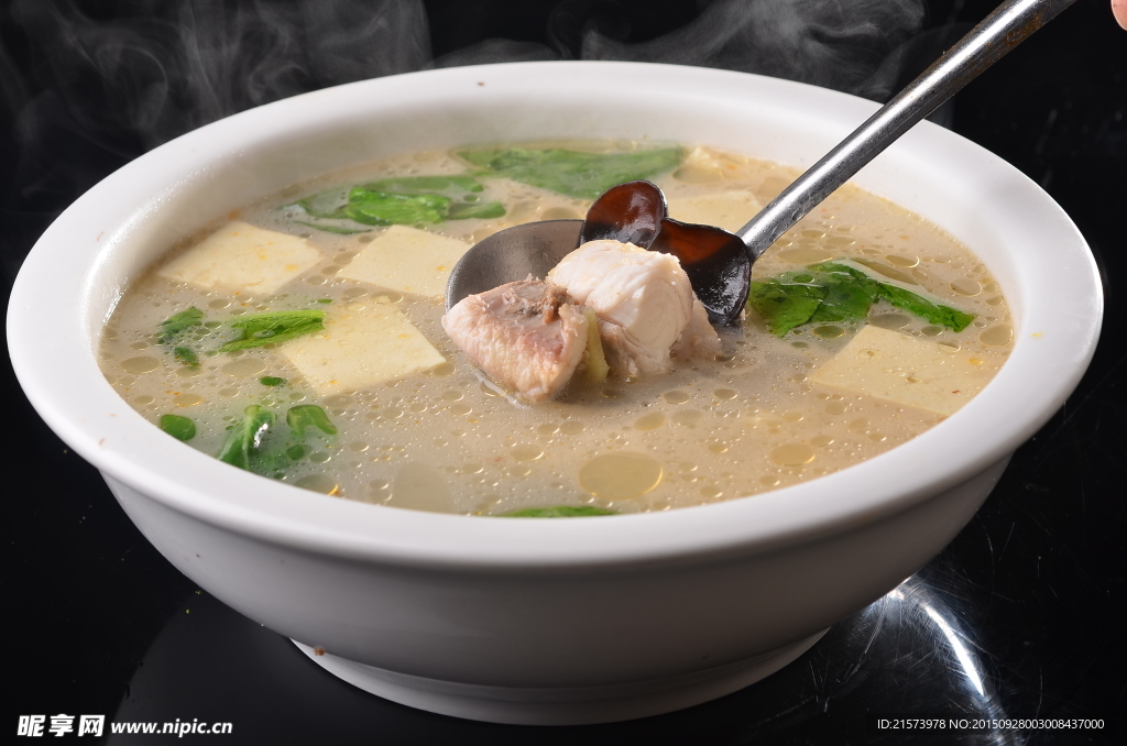 鱼头豆腐汤