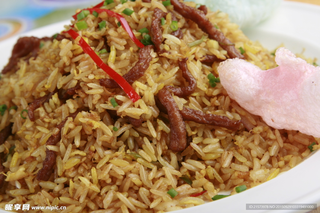 青椒牛肉蛋炒饭