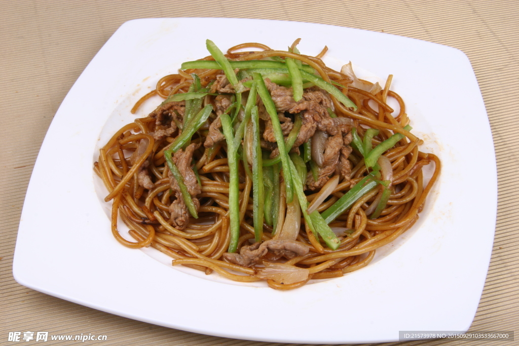 牛肉丝炒面