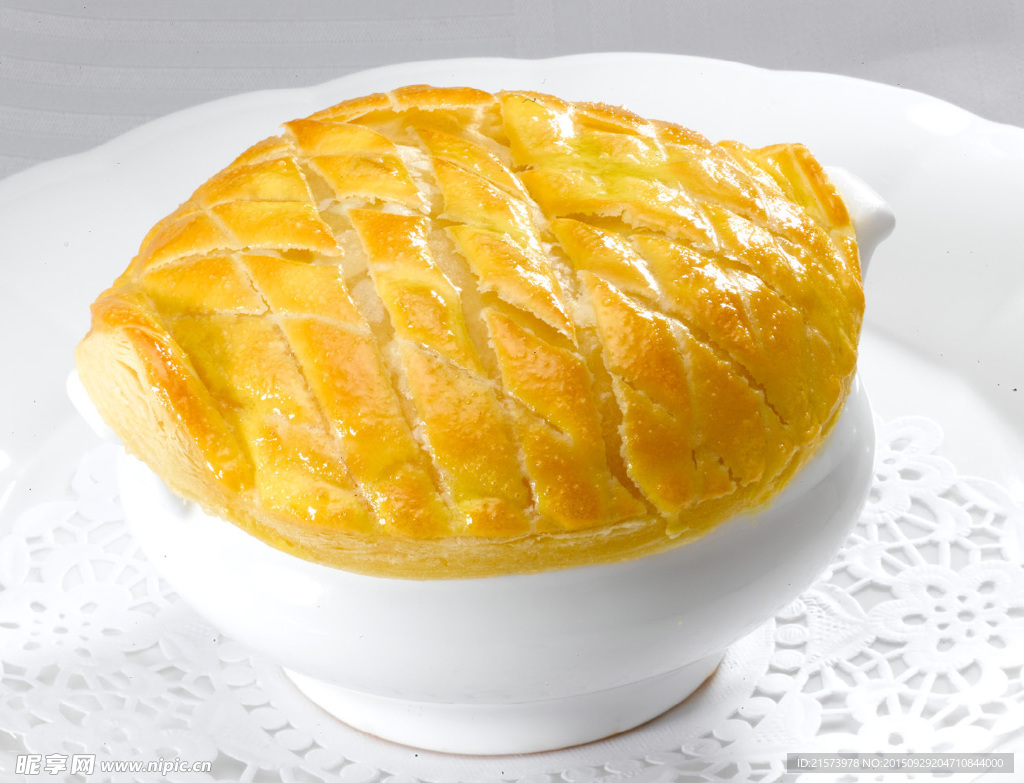 酥皮野生菌忌廉汤