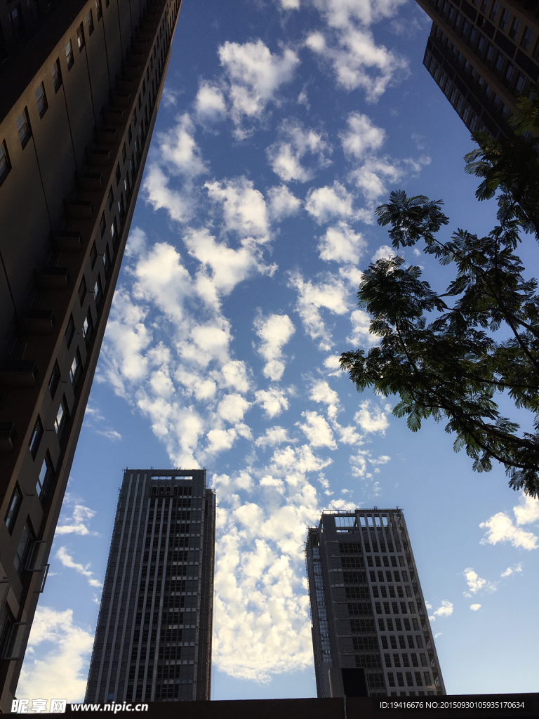 天空