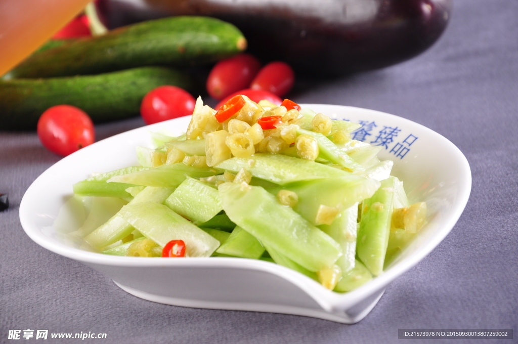 小米椒拌黄瓜