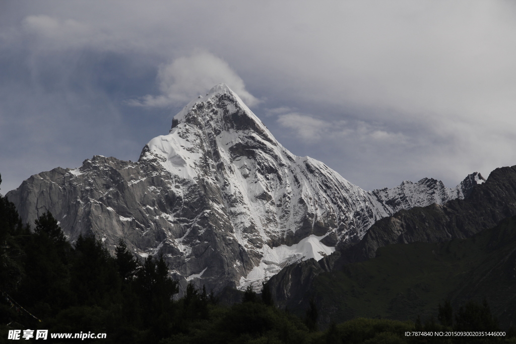 四姑娘山