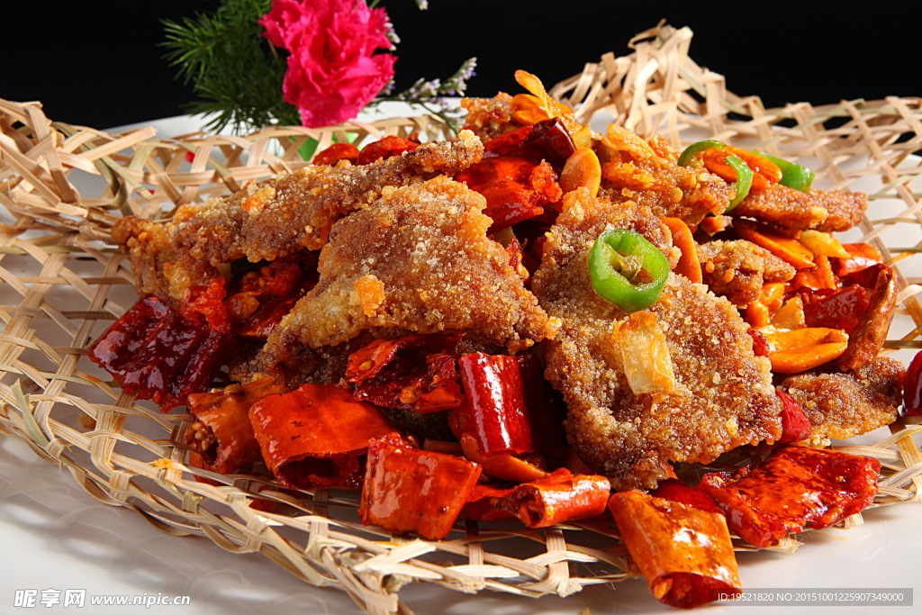 竹网香辣酥牛肉