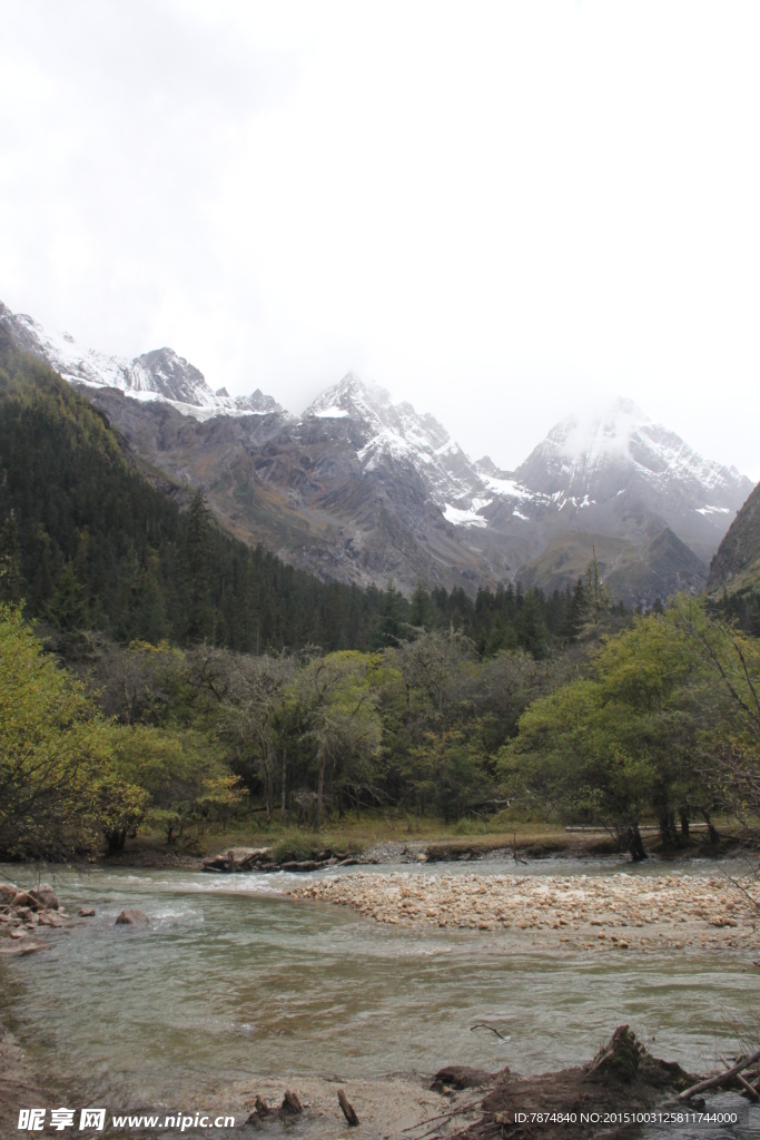 四姑娘山
