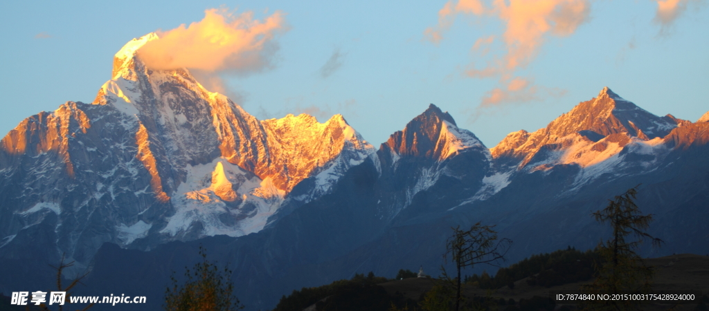 四姑娘山