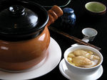 银杏煨土鸡
