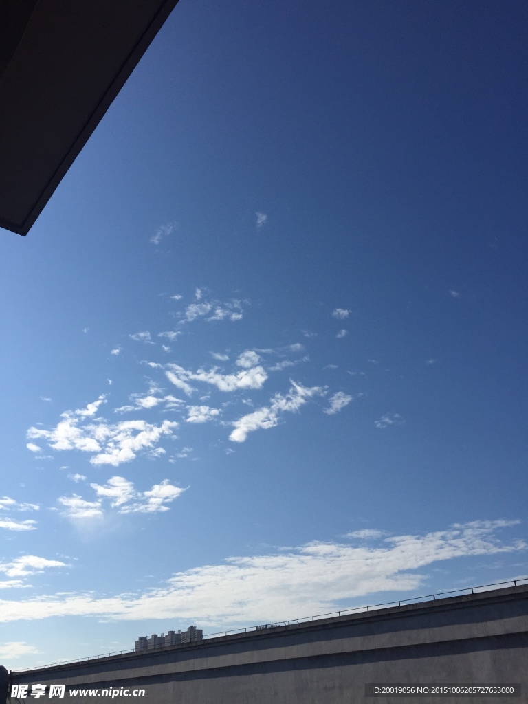 天空