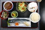 鲭花鱼定食