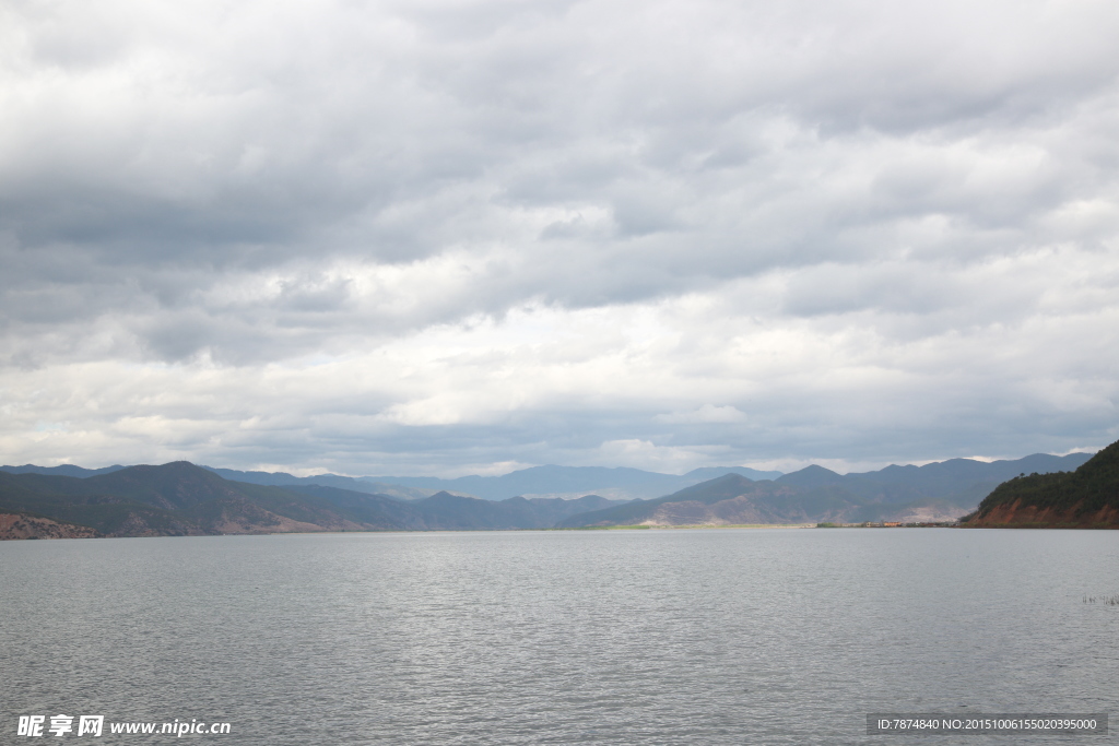 泸沽湖风光