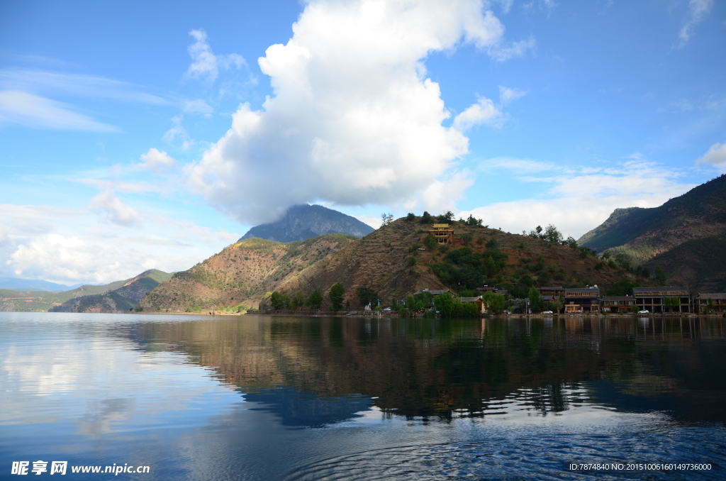 泸沽湖风光