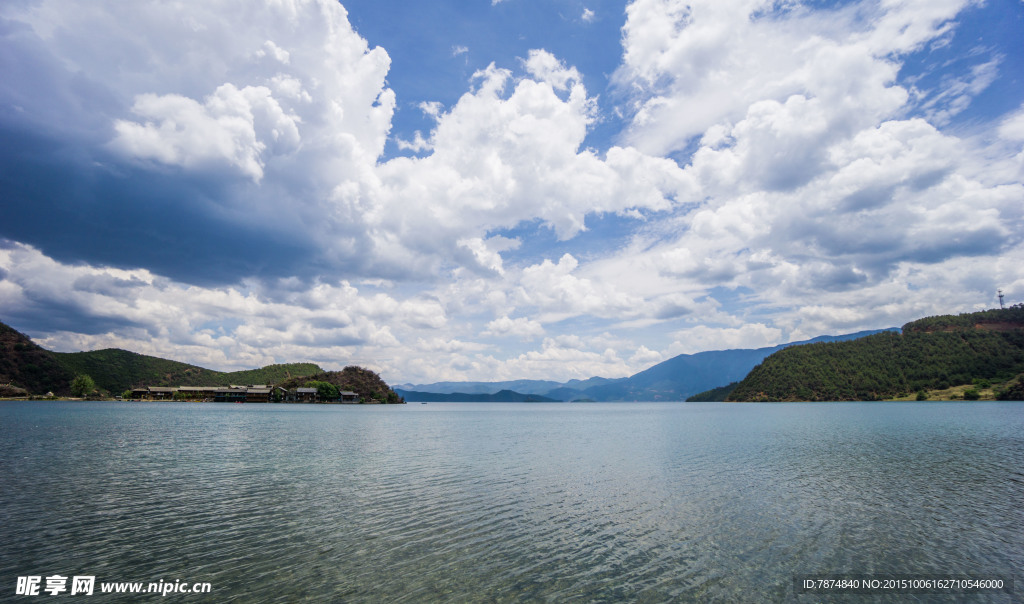 泸沽湖风光