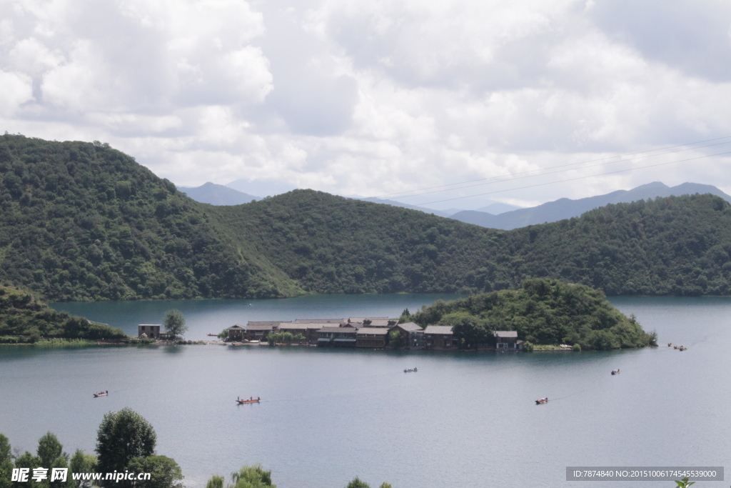 泸沽湖风光